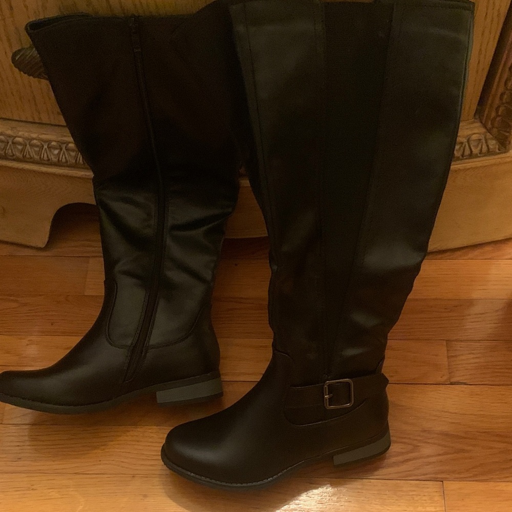 Refresh Black Over the Knee Boots